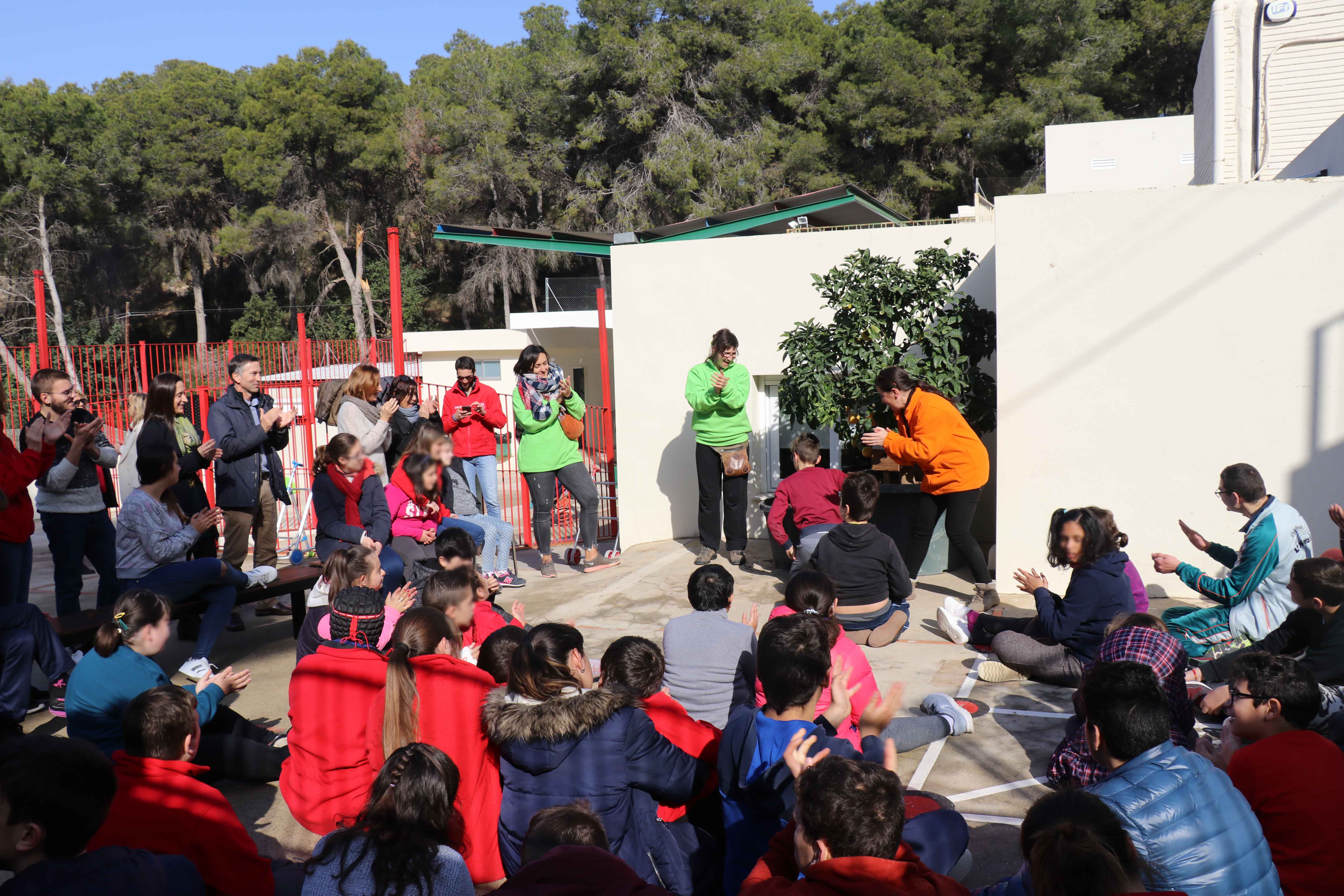 Los colegios de Torrent participan en una campaña de repoblación