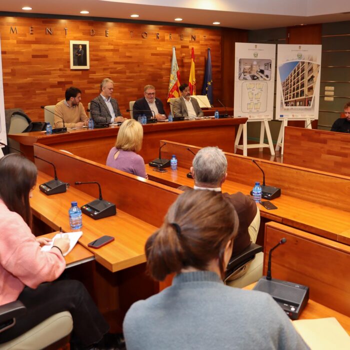 Generalitat y Ayuntamiento de Torrent presentan el proyecto de construcción de 20 viviendas públicas destinadas a alquiler asequible para jóvenes
