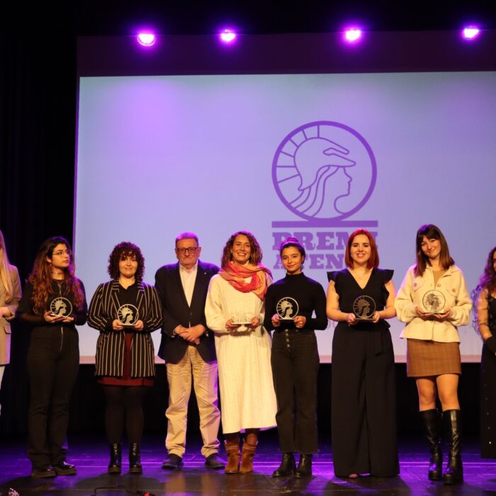 El Premio Mujer Atenea 2023 reconoce el trabajo de Carla Sancho Gil, Miriam Calvo Gallego, Loyola Pérez de Villegas Muñiz, Cris Bartual Murgui, Ana Hernández Ánchel, Natalia Ramírez Gómez y Sara Pagán Ortí