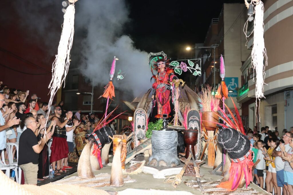 Torrent dice adiós a unas fiestas patronales que llenaron calles y plazas