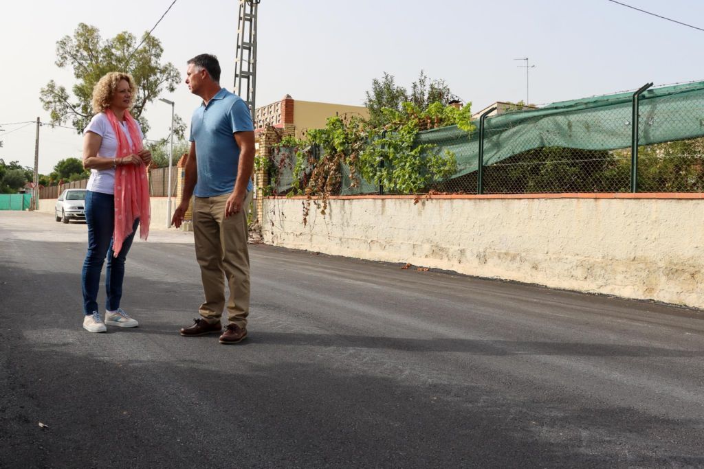 L’Ajuntament millora l’accés veïnal en el carrer Lanzarote de la Colònia Buenavista