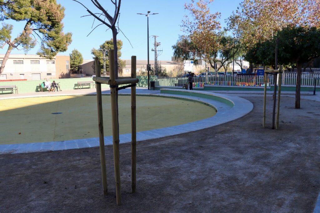 Els veïns de Torrent ja poden fer ús del nou parc del carrer Sant Luís Beltrán