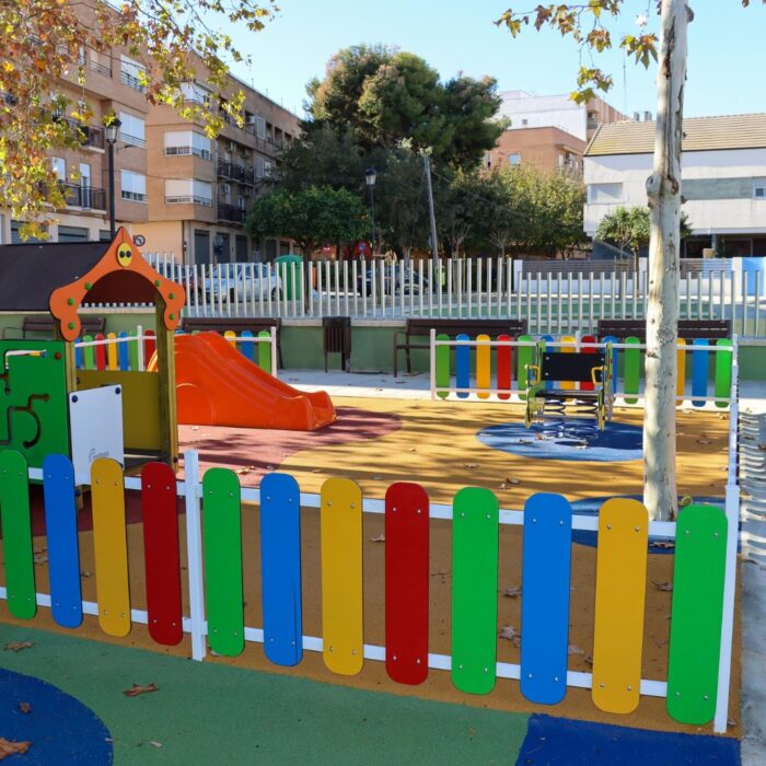 Los vecinos de Torrent ya pueden hacer uso del nuevo parque de la calle San Luís Beltrán