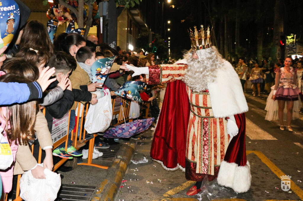 La Gran Cabalgata de Reyes Magos de Torrent amplía su recorrido para llegar a más población