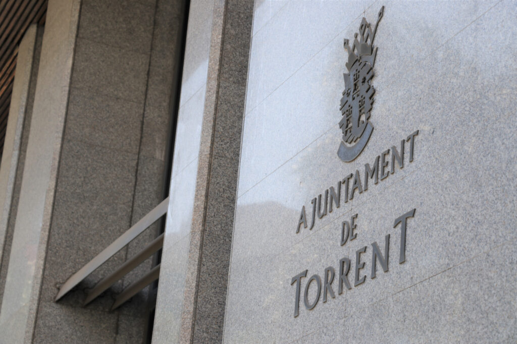 Torrent commemora el 45 aniversari de la Constitució dels Ajuntaments Democràtics