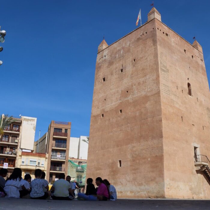 Los colegios visitan la Torre dentro del proyecto «Torrent: la historia de mi ciudad»