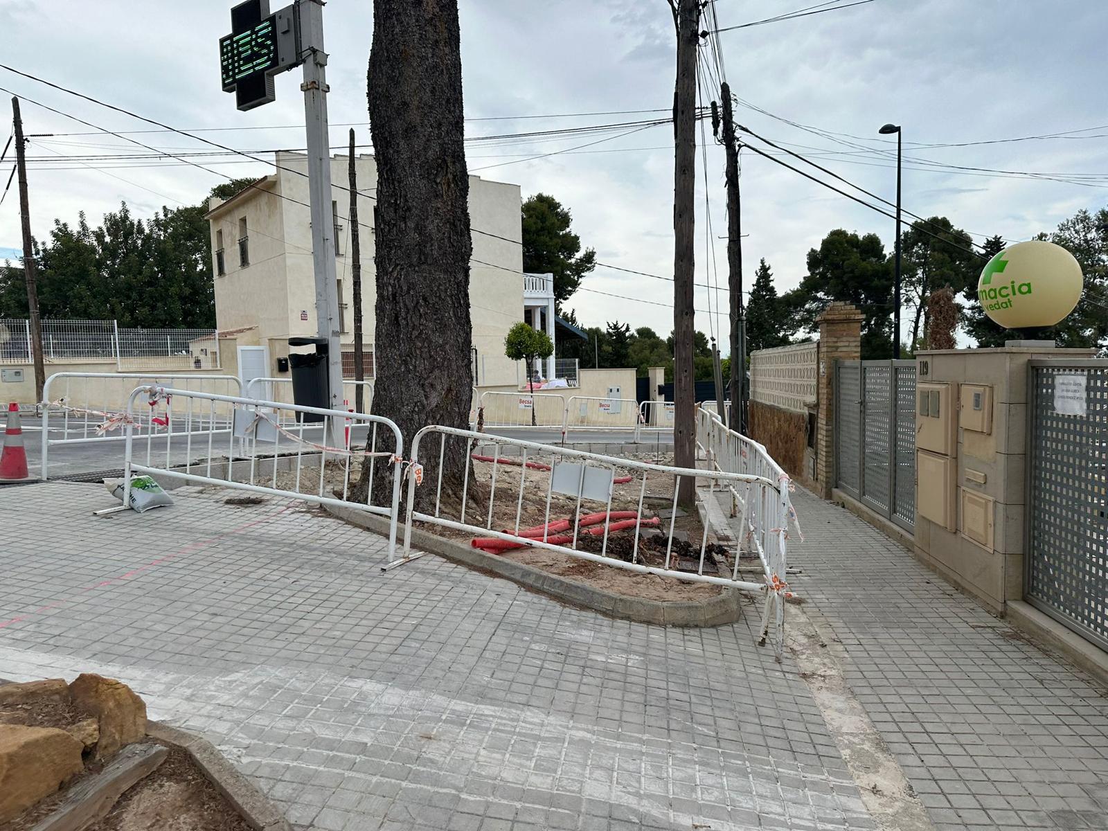 Torrent mejora la accesibilidad en El Vedat con la creación de nuevas aceras y pasos peatonales