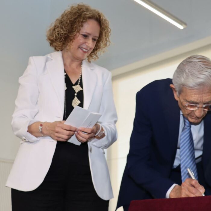 Una tarde de homenaje a Salvador Fernández Calabuig y su contribución a Torrent y la economía valenciana