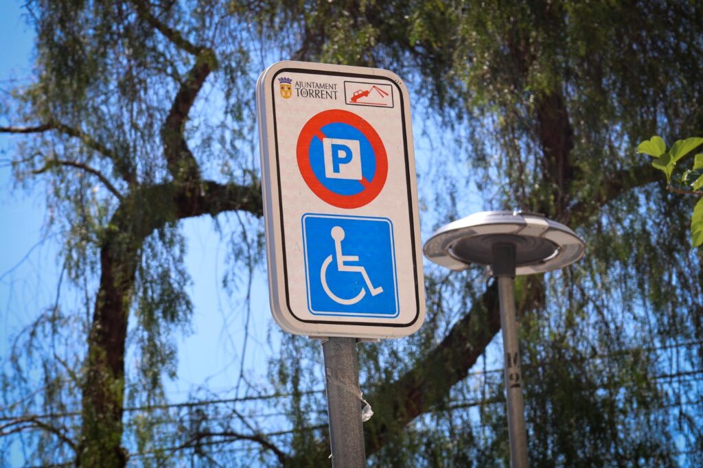 Torrent transforma la mobilitat urbana amb tecnologia al servici de les persones amb mobilitat reduïda