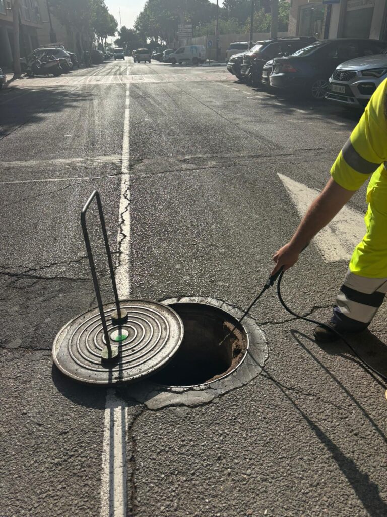 Torrent duplica la campanya de desinsectació donant cobertura a 268 quilòmetres de la xarxa de clavegueram
