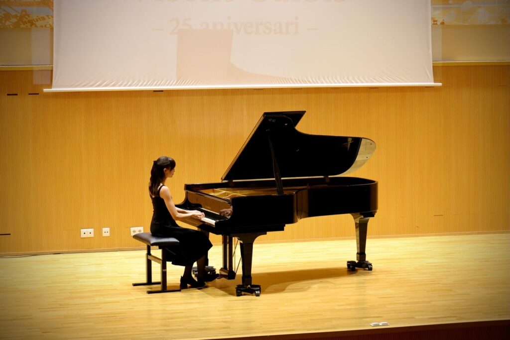 Torrent entrega els premis d’Interpretació Musical Vicent Galbis