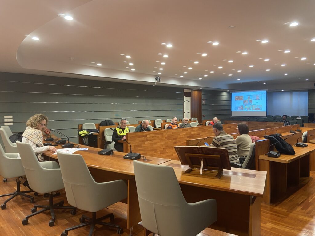 Torrent reforça la coordinació en el CECOPAL després d’activar ahir els anuncis a la ciutadania i mesures preventives davant les pluges anunciades per AEMET i el 112