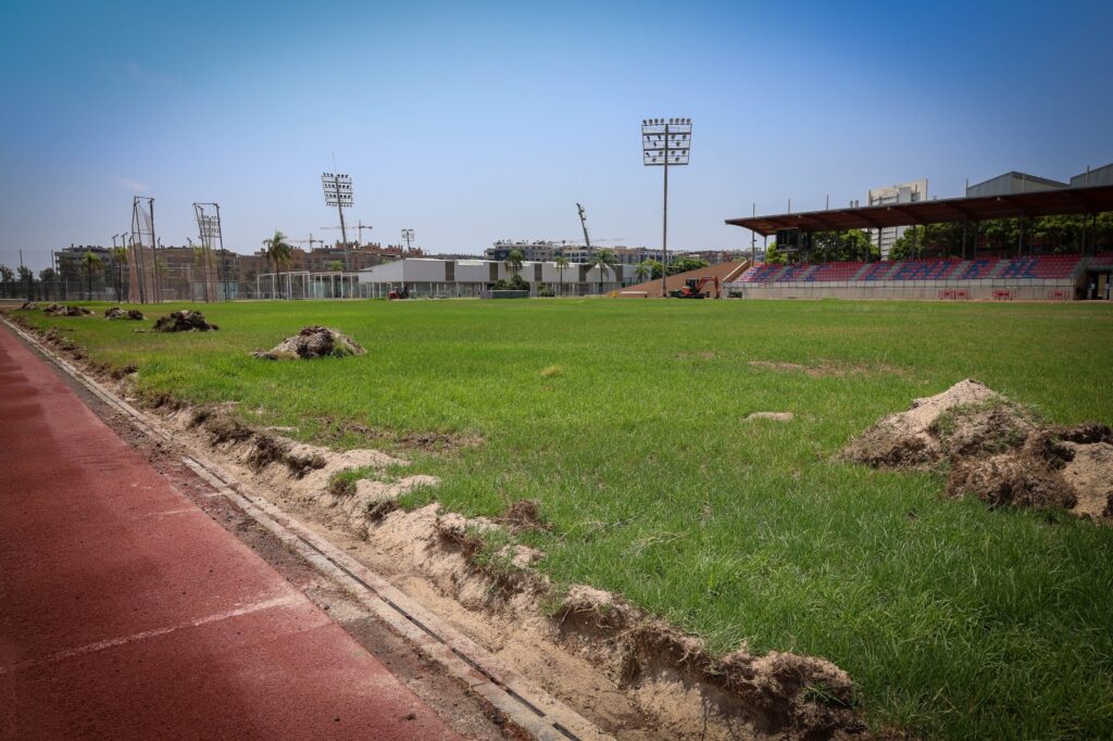 Torrent inicia la renovación integral de la pista de atletismo de Parc Central tras los daños ocasionados por la DANA Torrent inicia la renovación integral de la pista de atletismo de Parc Central tras los daños ocasionados por la DANA
